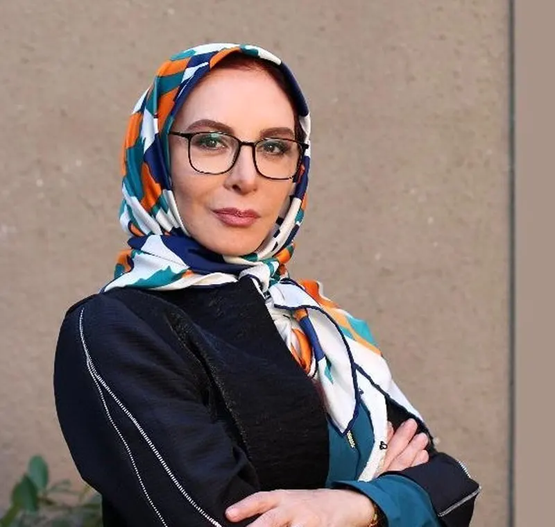 عکس و نقش افسانه بایگان در سریال دردسرهای شیرین