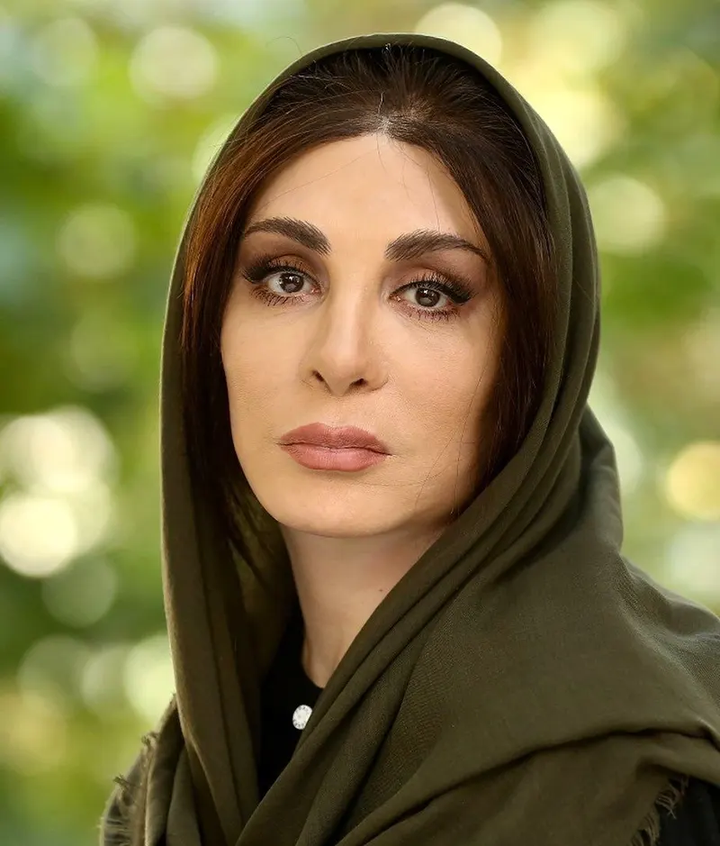 عکس و نقش افسانه بایگان در سریال دردسرهای شیرین