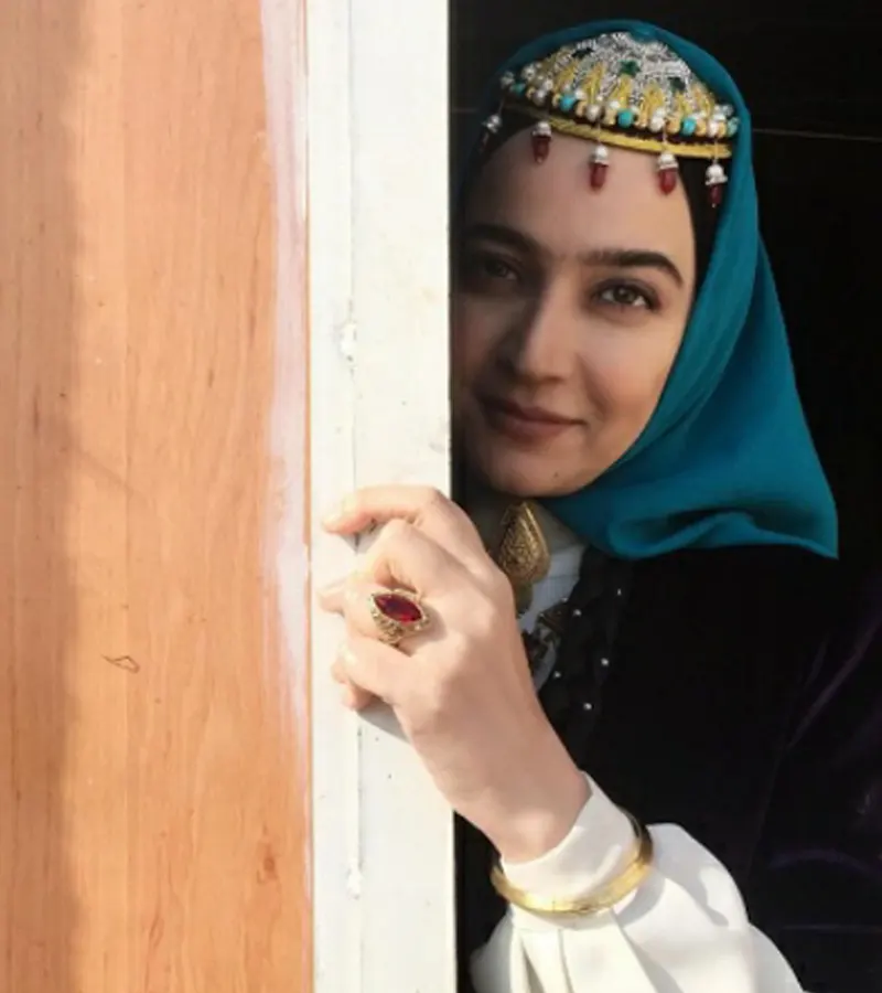 الهام نامی (شکوه السلطنه)