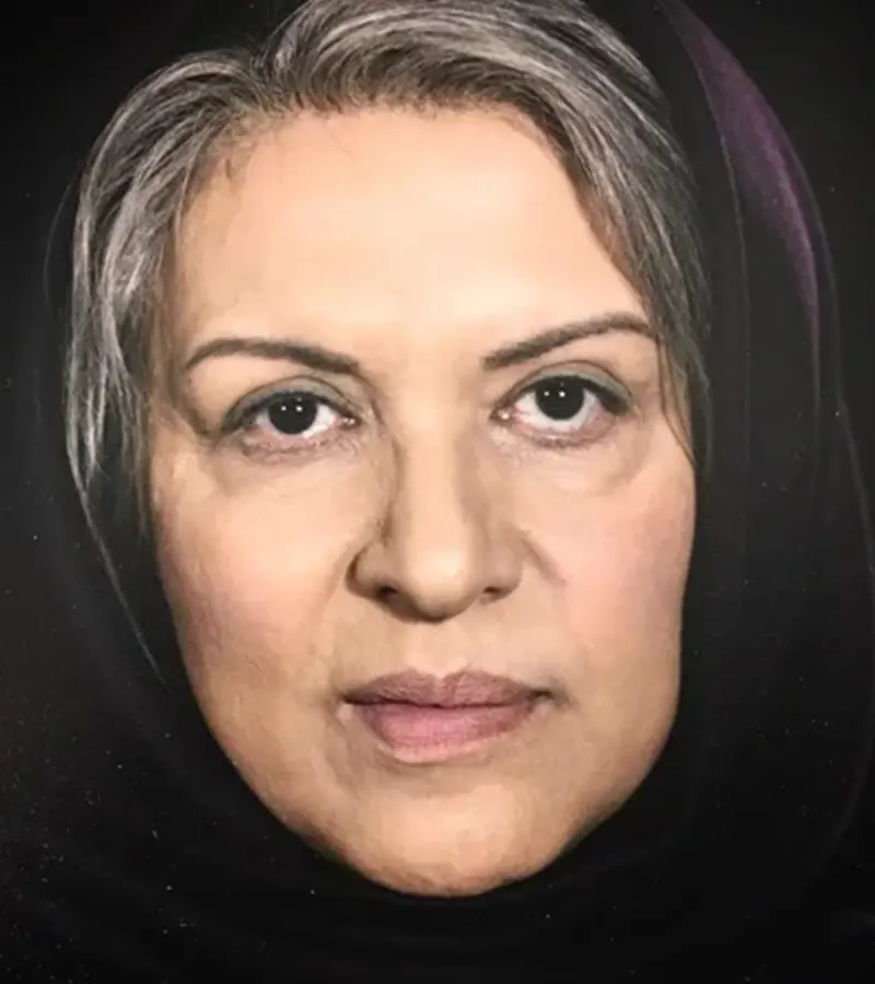 رویا تیموریان (نقش کفایت بانو)