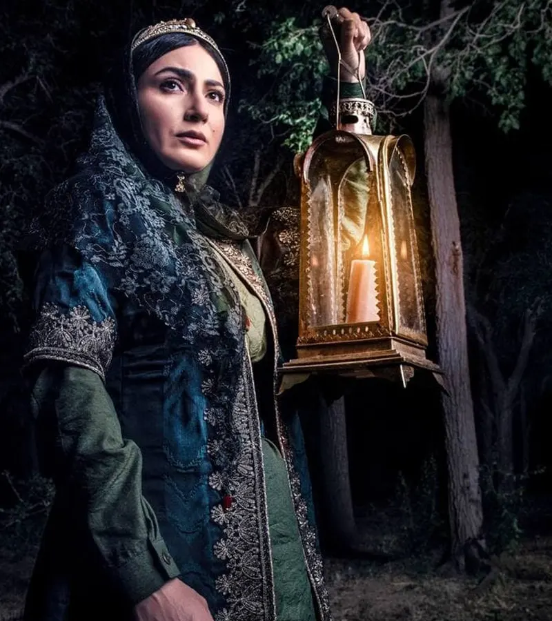 سمیرا حسن ‌پور (نقش گلین خاتون)