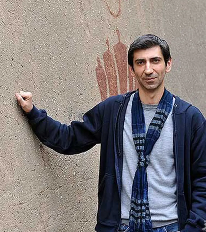 سینا رازانی (برادر جیران)