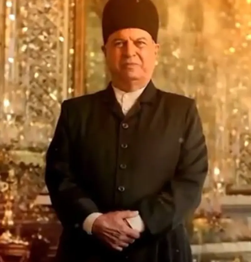 غلامرضا نیکخواه (نقش عزیز آقا)