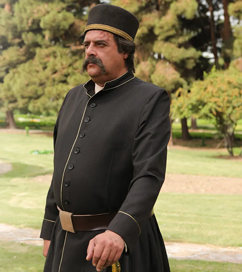 هومن برق نورد (نقش شازده بصیر)