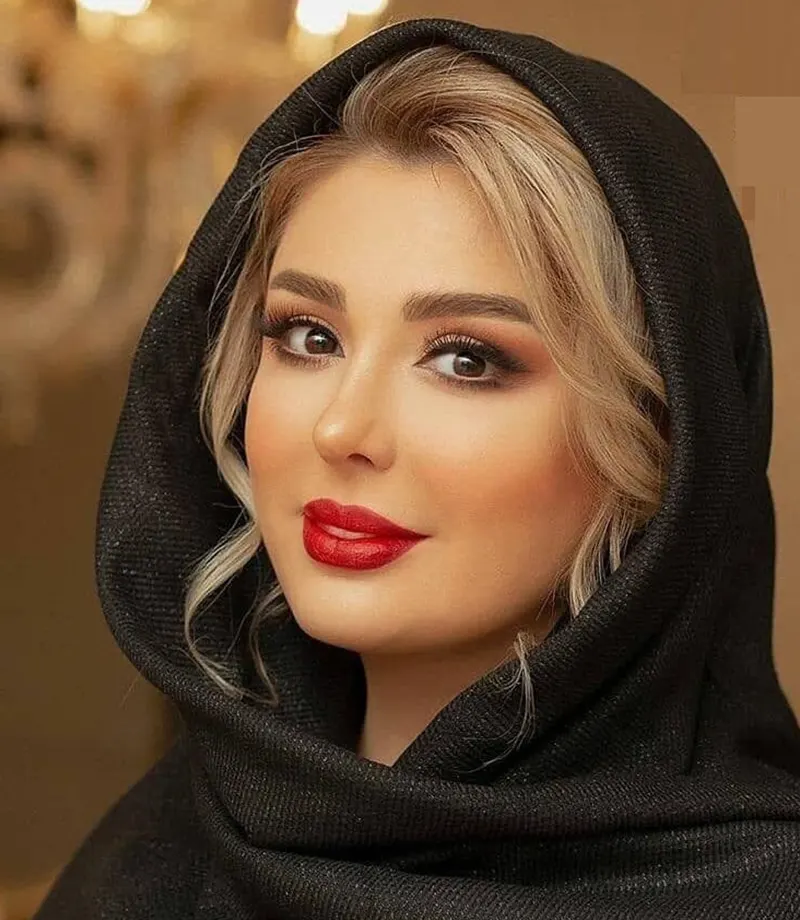 نیوشا ضیغمی