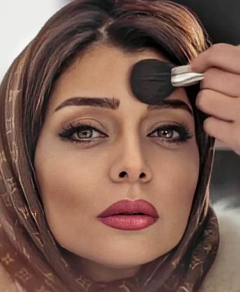 بیوگرافی و عکس های جدید ساره بیات