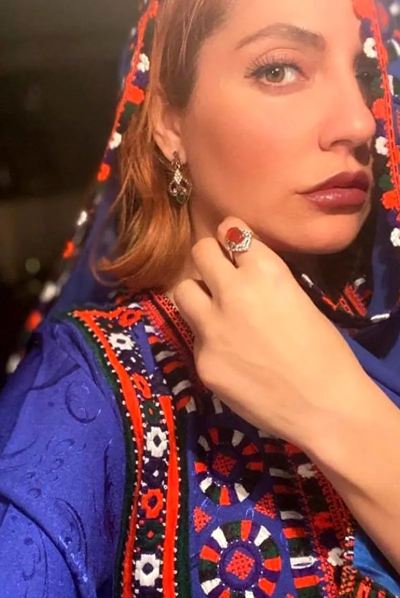 لباس محلی مهناز افشار