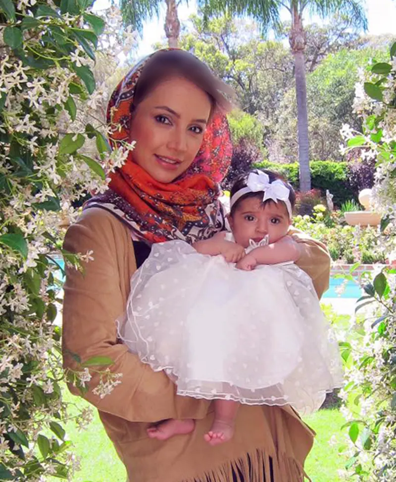 شانا دختر شبنم قلی خانی