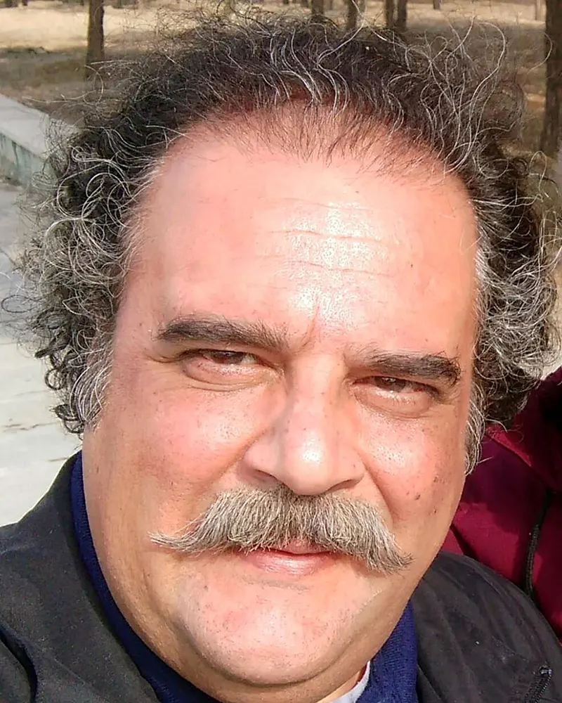 هومن برق نورد