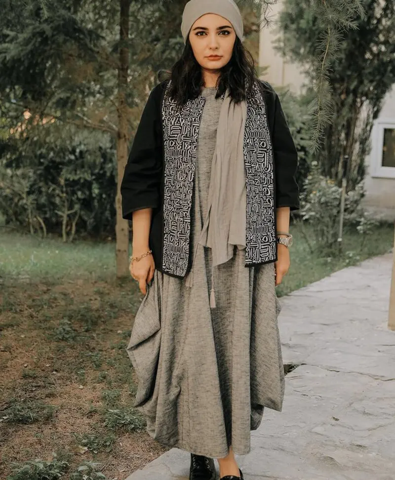 مدل لباس شدن لیندا کیانی