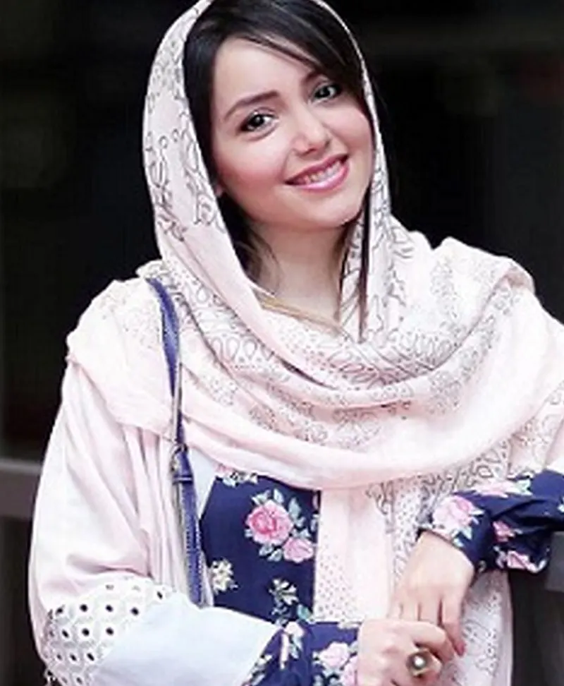 نازنین بیاتی Nazanin Baiati