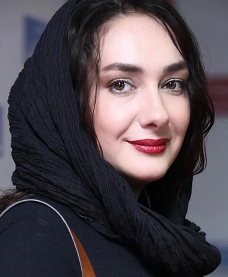 زخم کاری و هانیه توسلی